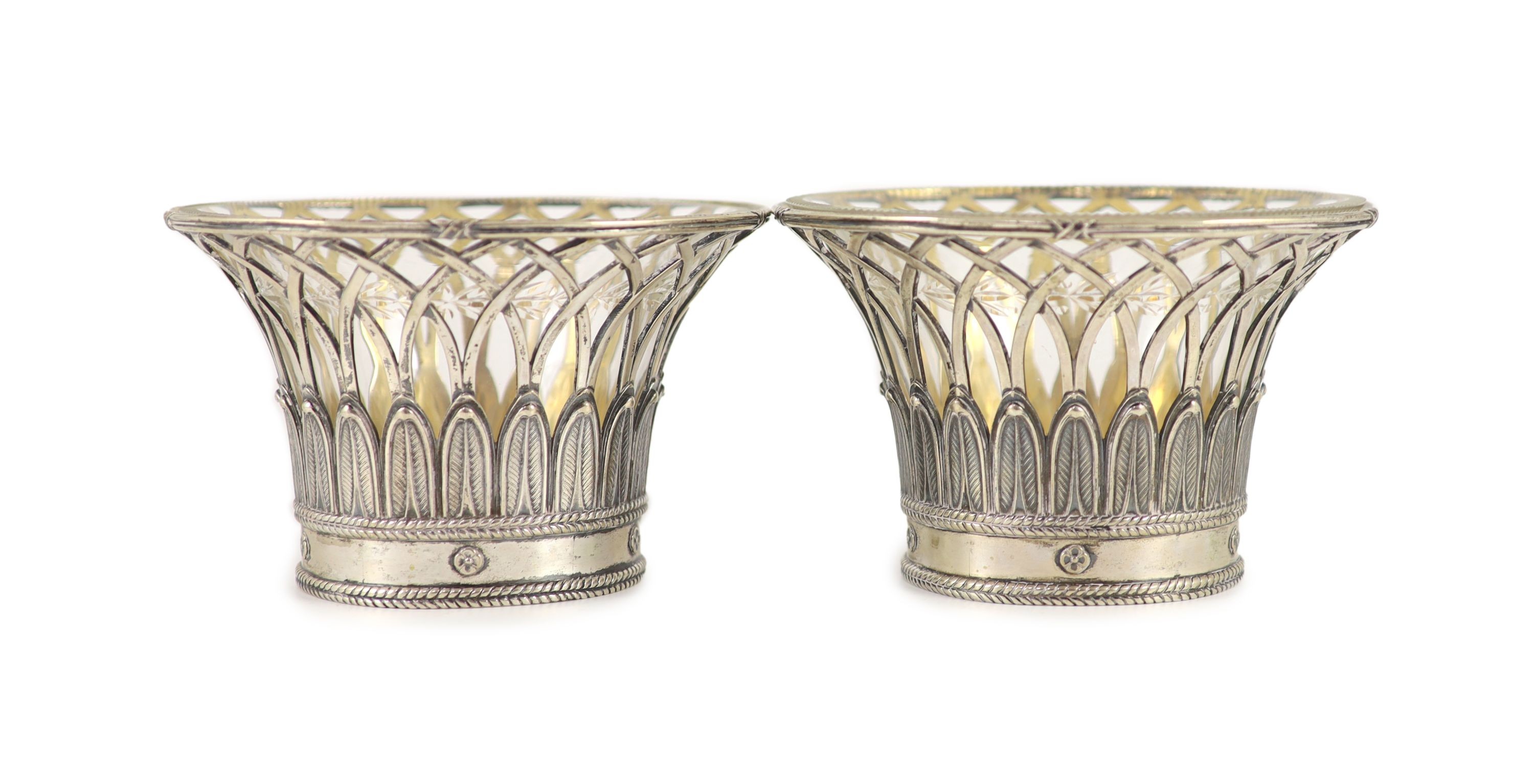 A pair of early 20th century Flemish Wolfer Freres silver plated fretwork flared bowls